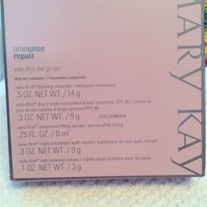 Mary Kay Timewise Repair Volu-firm the Travel Ready Gro